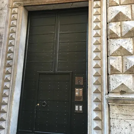 Publicolis Studio Piazza Venezia